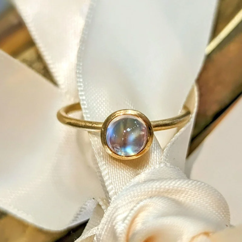 Moonstone Yumdrop Ring