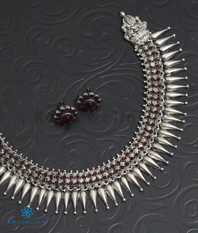 The Mallige Moggu Silver Kempu Necklace (Oxidised)