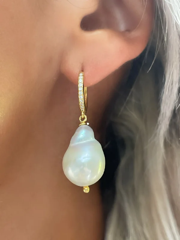 Fresh Water Pearl Hoop Earrings