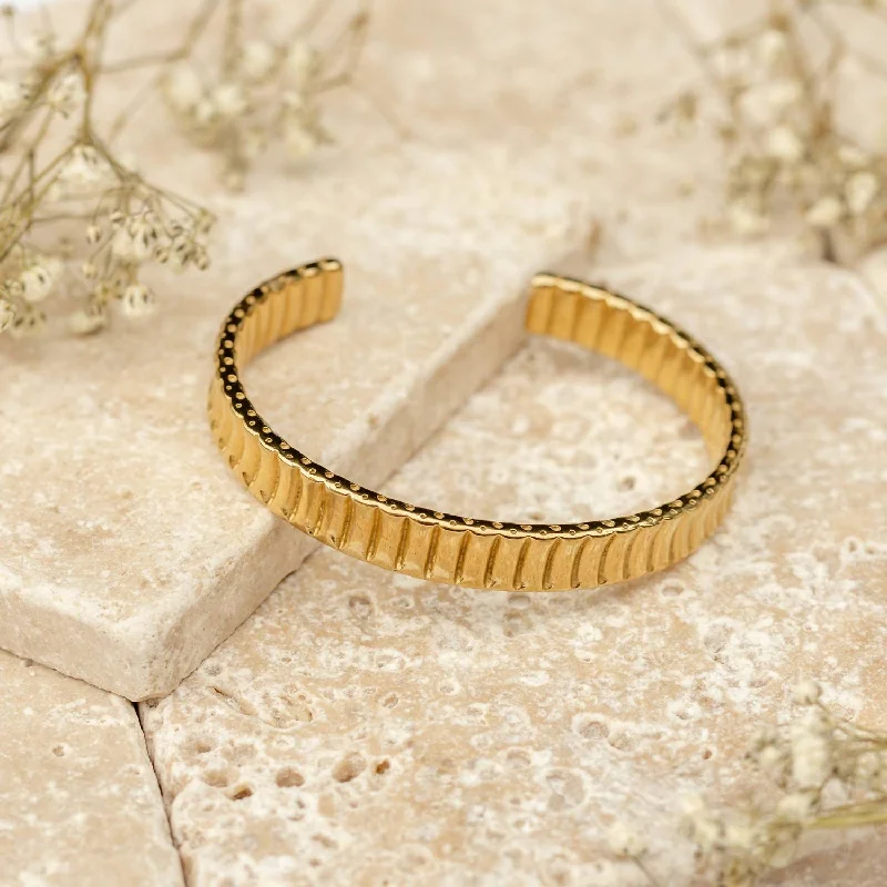 Women's Sunkissed Cuff Bracelet In Gold