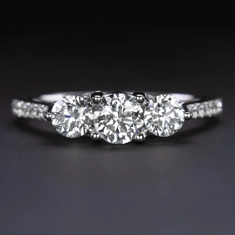 0.97ctw F SI1-SI2 DIAMOND ENGAGEMENT RING 3 STONE PAVE BAND NATURAL WHITE GOLD