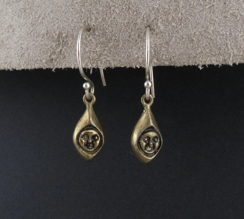 Muse Earrings - Bronze