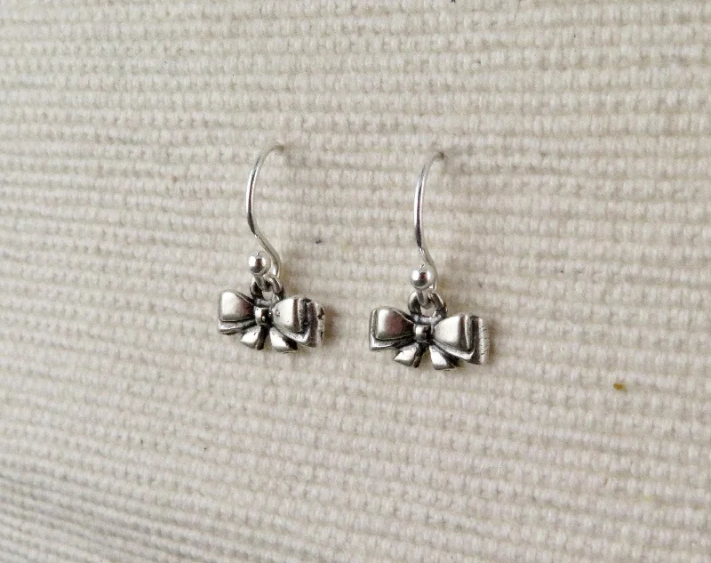 Sweet Little Bow Earrings