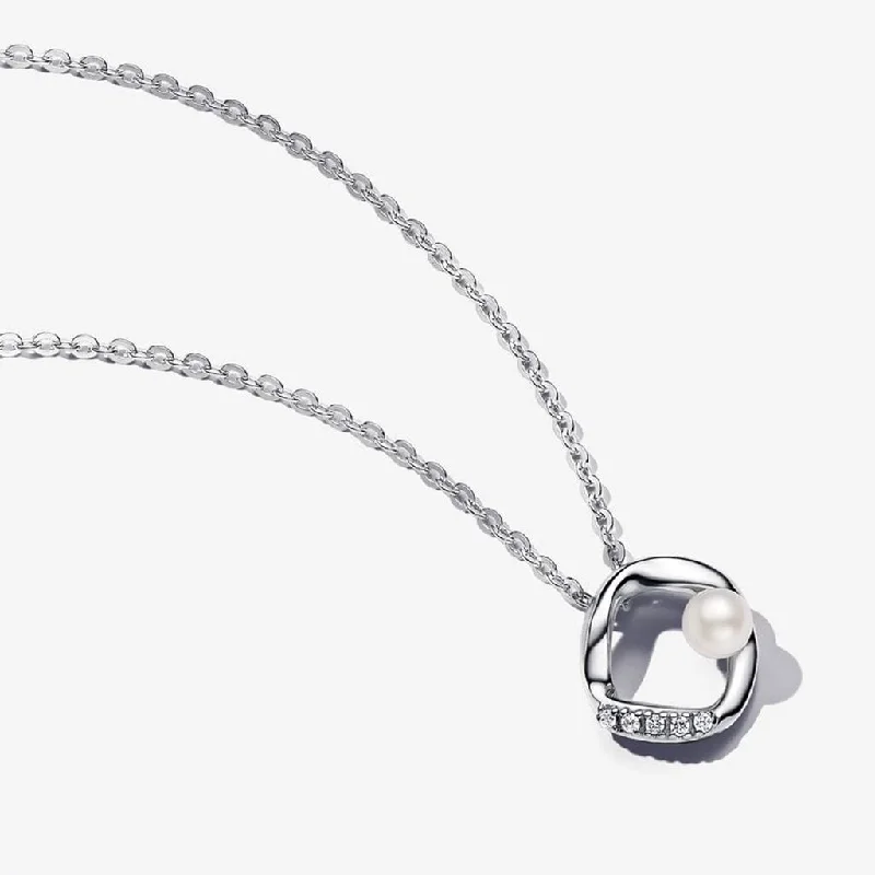 PANDORA : Organically Shaped Pavé Circle & Treated Freshwater Cultured Pearl Collier Necklace