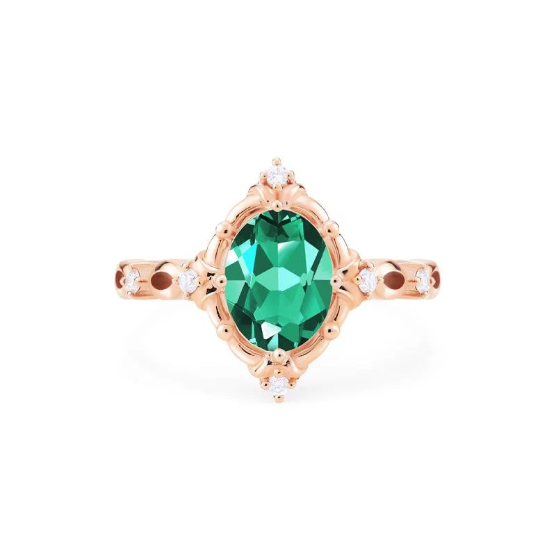 [Anastasia] Victorian Heirloom Oval Cut Ring in Lab Emerald