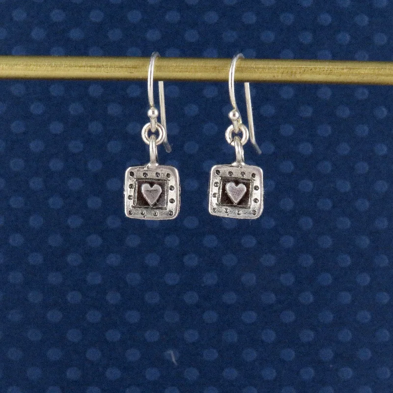 Sweet Imprint Heart Earrings