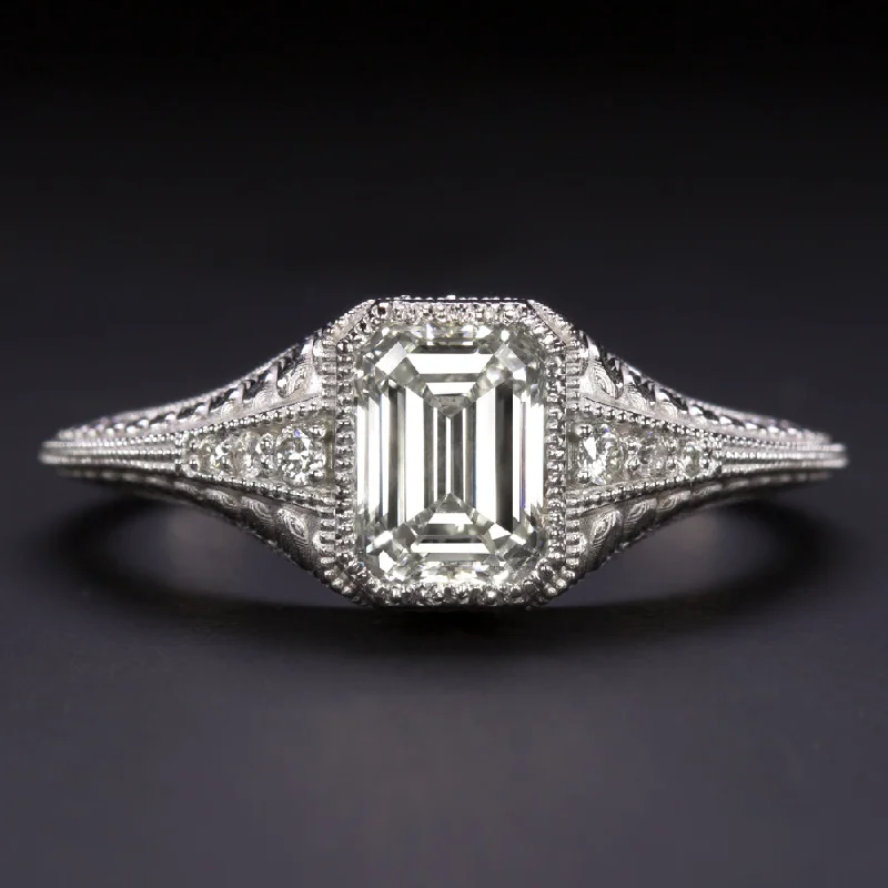 EMERALD CUT DIAMOND ENGAGEMENT RING VINTAGE STYLE WHITE GOLD ENGRAVED NATURAL