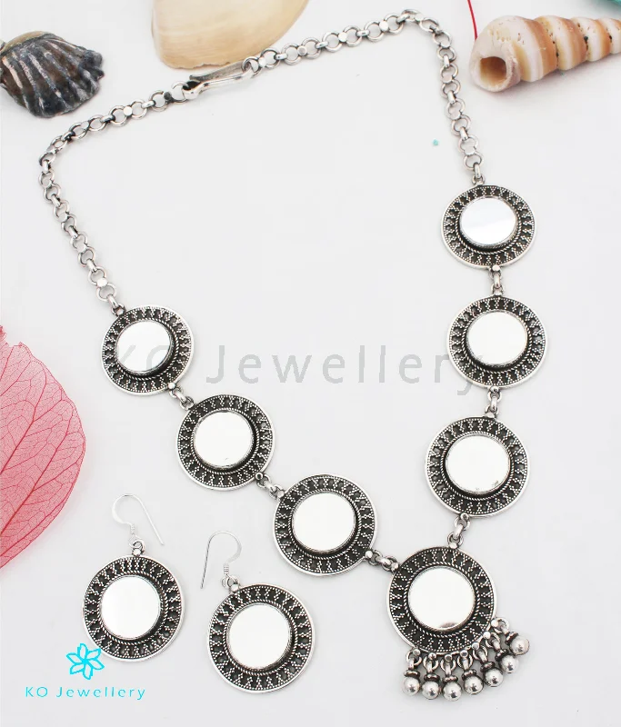 The Noori Silver Glass Necklace