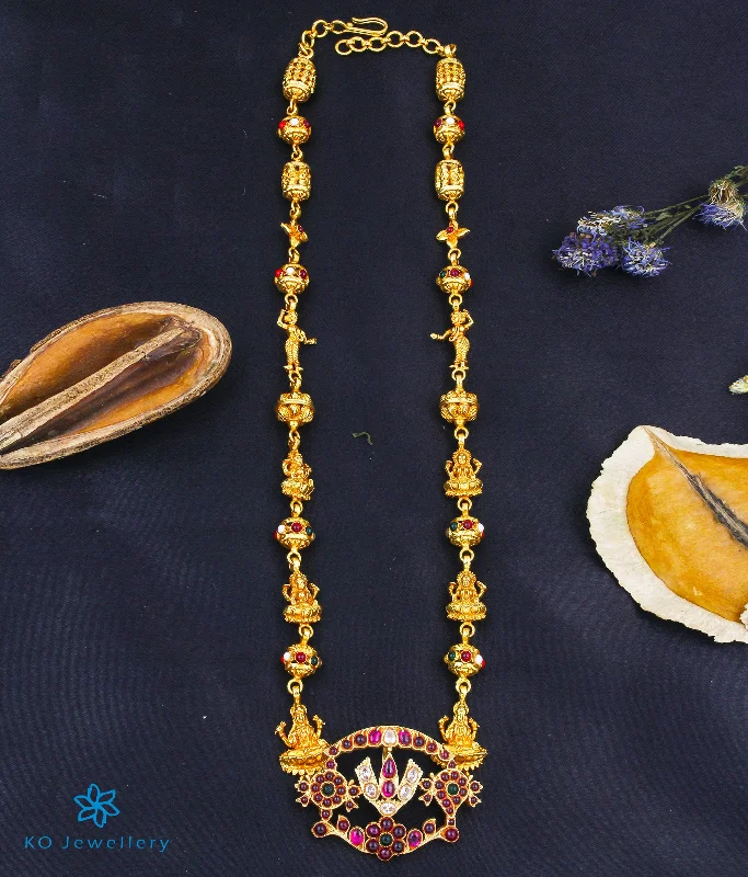 The Ishita Shankhu, Chakra Nama Silver Navratna Necklace