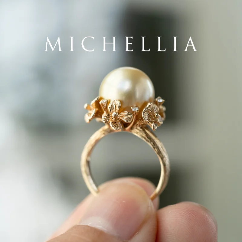 [Elowen] Golden Meadow South Sea Pearl Ring, 14K Yellow Gold - One of A Kind & Ready-to-Ship