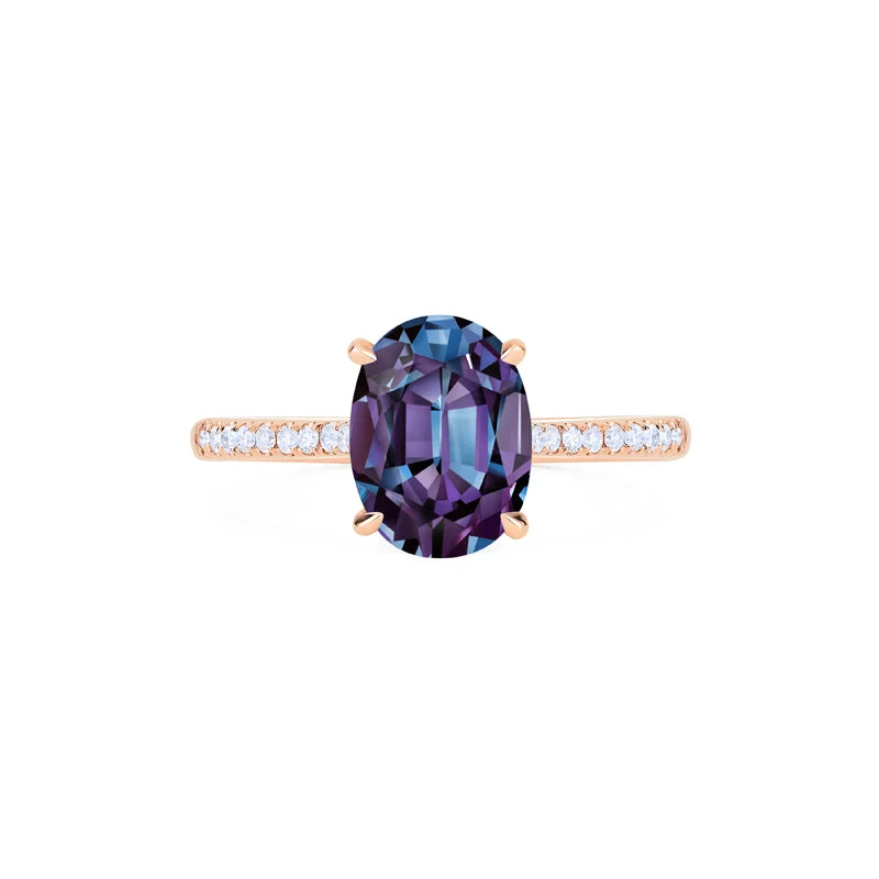 [Elaine] Modern Classic Oval Solitaire Ring in Lab Alexandrite